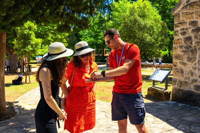 From Split: Krka Waterfalls Tour - Skradin and Boat Cruise
