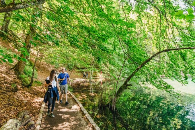 From Split: Plitvice Lakes National Park Guided Tour - Recommended Attire and Activities