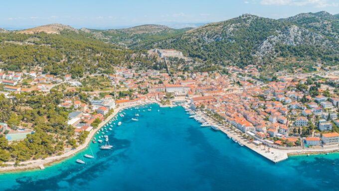 From Split: Trogir & Blue Lagoon Boat Tour With Snorkeling - Participant Information