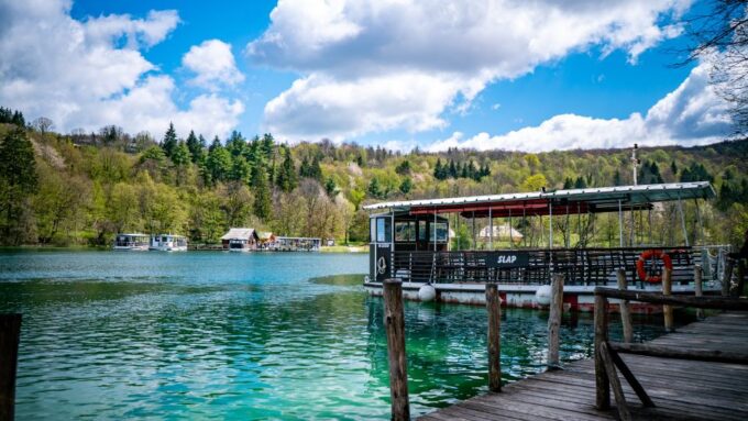 From Split/Trogir: Plitvice Lakes Guided Group Tour - Meeting Locations