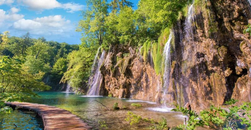 From Split/Trogir: Private Tour to Plitvice Lakes - Itinerary and Experience
