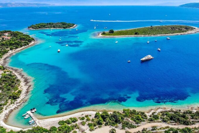 From Split/Trogir: to Blue Lagoon & Solta Half-Day Private - Boat Details