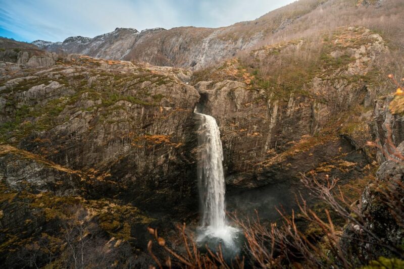 From Stavanger: Guided Tour to Månafossen and Dalsnuten - Månadossen Waterfall