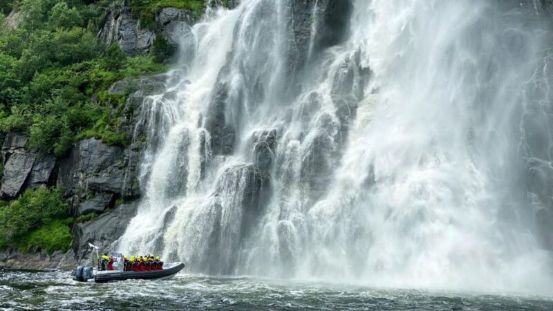 From Stavanger: Lysefjord Sightseeing RIB Boat Tour - Experience Features