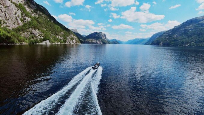 From Stavanger: Lysefjord Sightseeing RIB Boat Tour - Return Speedboat Ride