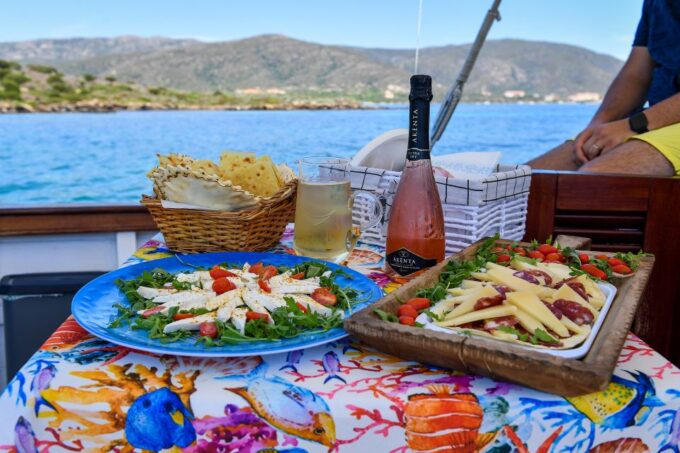 From Stintino: Vintage Sailboat Tour to Asinara With Lunch - Departure and Duration