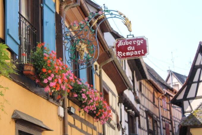 From Strasbourg: Half-Day Tour of Alsace Villages - Guided Walking Tour in Andlau
