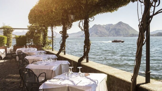 From Stresa: 3 Borromean Islands Private Boat Tour - Flexible Departure Times