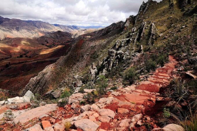 From Sucre | Maragua Crater and Dinosaur Footprints | 1 Day - Inclusions and Services