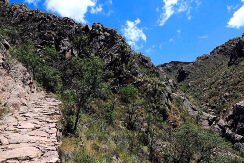 From Sucre: Maragua Crater and Dinosaur Footprints Tur 1 Day - Key Points