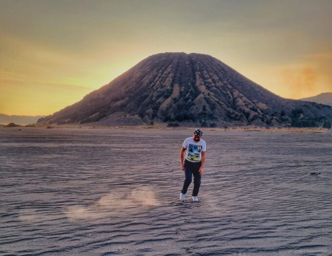 From Surabaya : 2 Day 1 Night Mount Bromo and Ijen Tour - Pickup and Departure