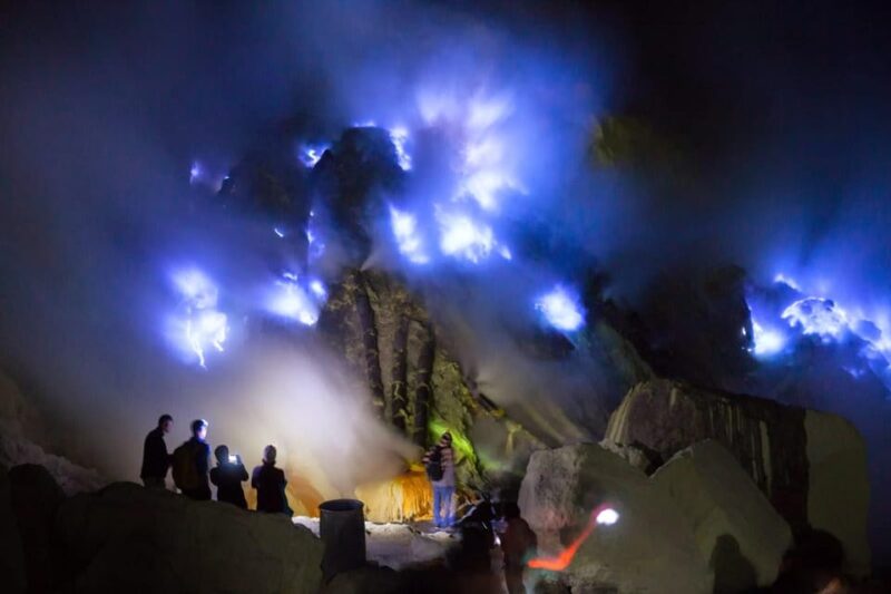 From Surabaya: 4D3N Private Bromo Tumpak Sewu Waterfall Ijen - Bromo Sunrise Experience