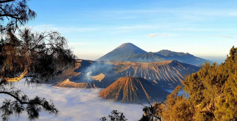 FROM SURABAYA: BROMO AND IJEN TRANSPORT DROP KETAPANG PORT - Itinerary and Highlights