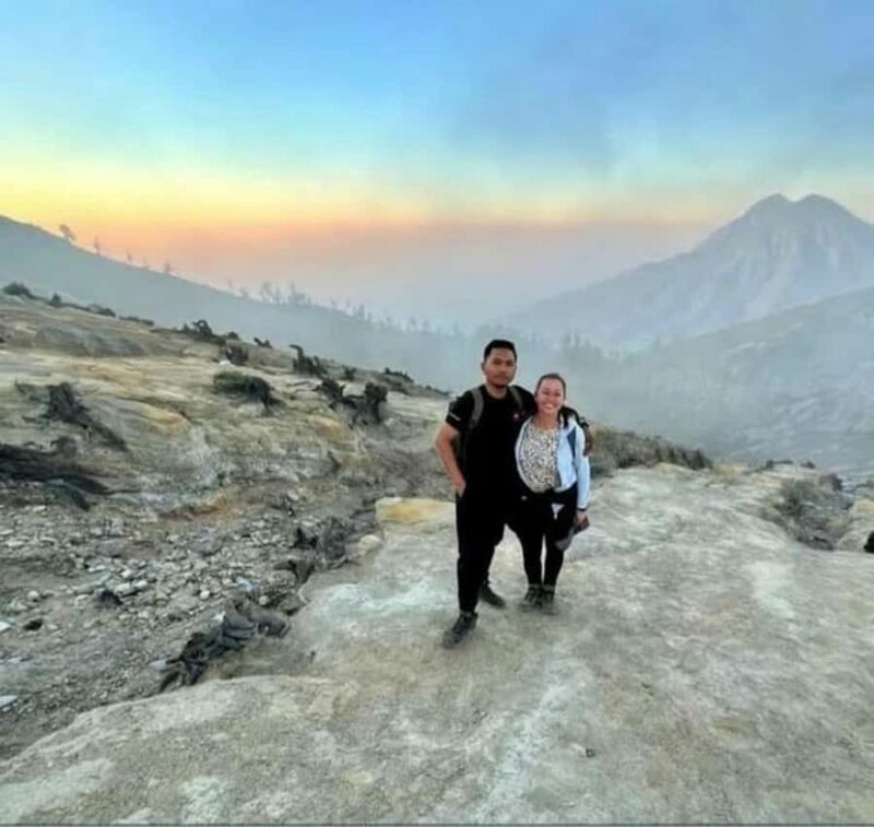 From Surabaya/Malang/Bali: Kawah Ijen Blue Fire Guided Tour - An Overview of the Kawah Ijen Guided Tour Experience