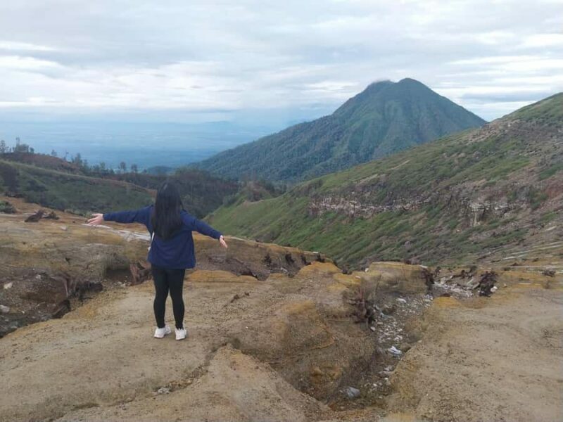 From Surabaya/Malang/Bali: Kawah Ijen Blue Fire Guided Tour - The Journey in Detail: From Pickup to the Crater