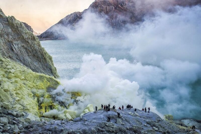From Surabaya, Malang: Bromo Ijen Bali 3 Days - Day 1: Reach Bromo