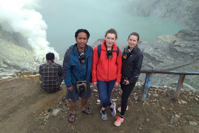 From Surabaya / Malang: Mt Bromo Sunrise - Ijen Blue Fire 3D2N - Mount Ijen Summit