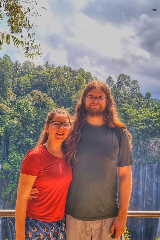 From Surabaya/Malang: Tumpak Sewu Waterfall Private Day Tour - Itinerary and Locations