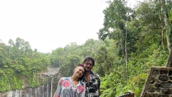From Surabaya or Malang: Mount Bromo & Tumpak Sewu 2D - Visiting Tumpak Sewu Waterfall