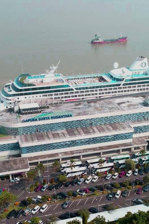 From Surabaya Port: Archeological Trowulan Cruise Tour - Key Points