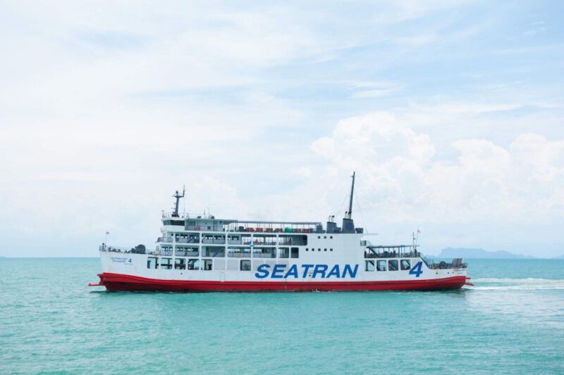 From Suratthani: One-Way Ferry to Koh Samui - Onboard Amenities and Experiences