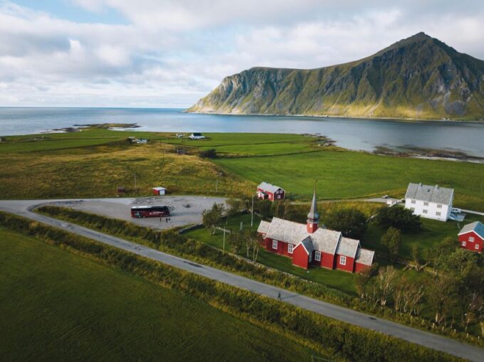 From Svolvær: Best of Lofoten Tour in One Day - Included Facilities and Features
