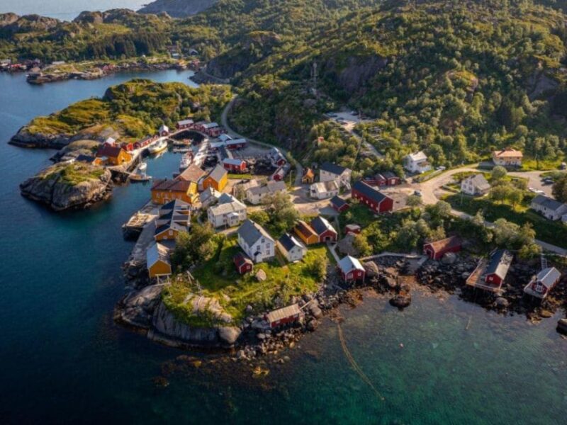 From Svolvær: Guided Tour in Nusfjord and Local Lunch - Key Points