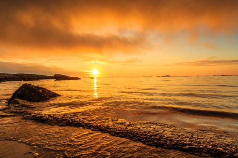 From Svolvær: Midnight Sun Photography Tour - Customer Reviews