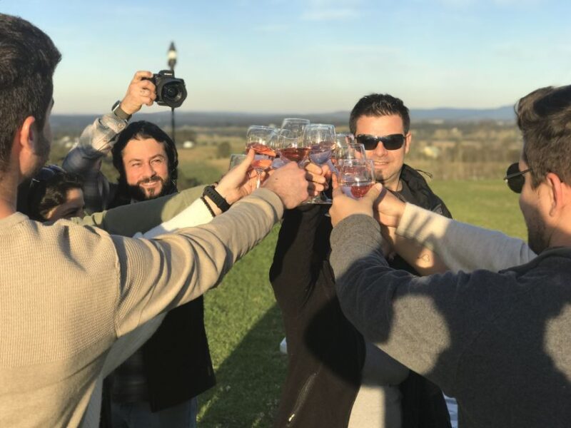 From: Sydney - Hunter Valley Wine Tasting Guided Day Tour - Lunch Experience