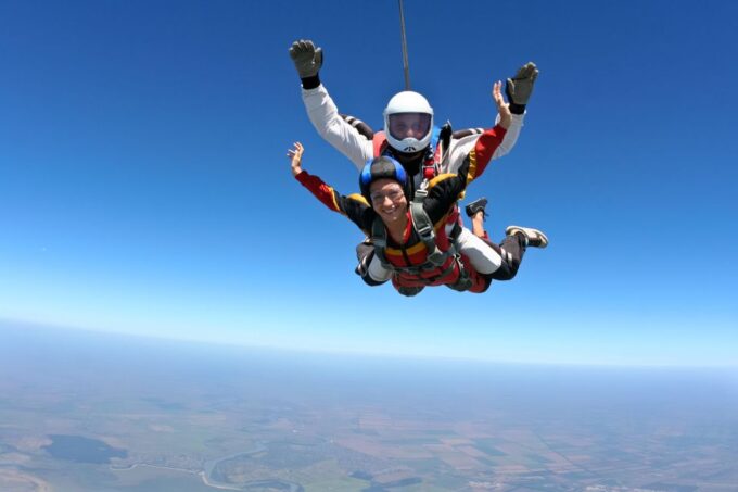 From Taghazout: Parachuting Trip With Transfer and Breakfast - Parachuting Along the Atlantic