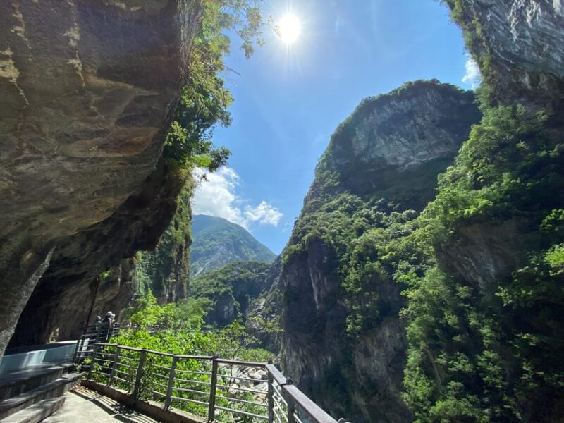 From Taipei: Taroko Gorge Day Tour by Train - Key Points