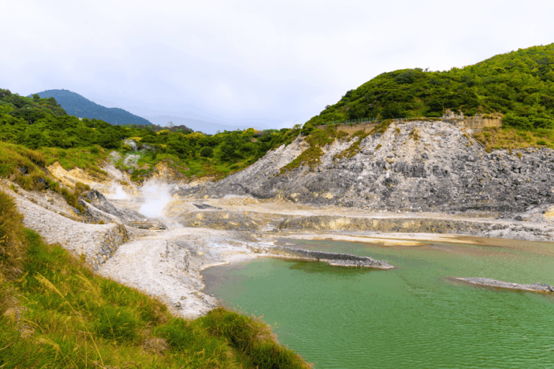 From Taipei : Yangmingshan, Yehliu, Jiufen, Shifen Day Tour - Key Points