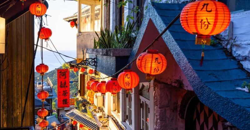 From Taipei : Yangmingshan, Yehliu, Jiufen, Shifen Day Tour - Yangmingshan National Park
