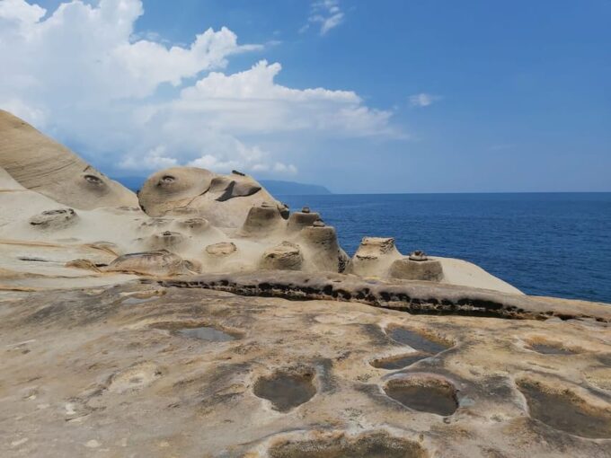 From Taipei: Yehliu, Jiufen, and Pingxi Day Tour - Important Information and Requirements