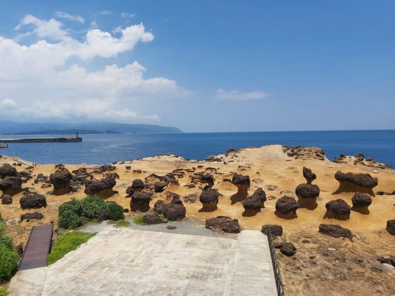 From Taipei: Yehliu, Jiufen, and Pingxi Day Tour - Yehliu Geopark