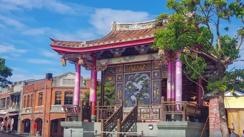 From Taipei: Yilan Funny Animal & Natural Day Tour - National Center for Traditional Arts