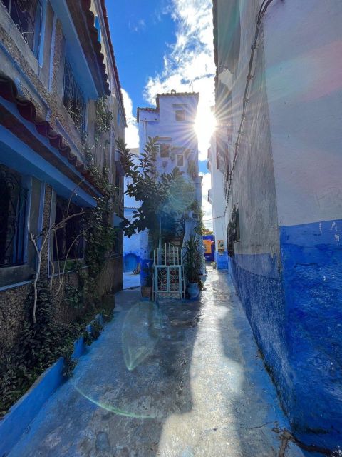 From Tangier to Chefchaouen: A Day of Moroccan Magic - Transportation and Accessibility