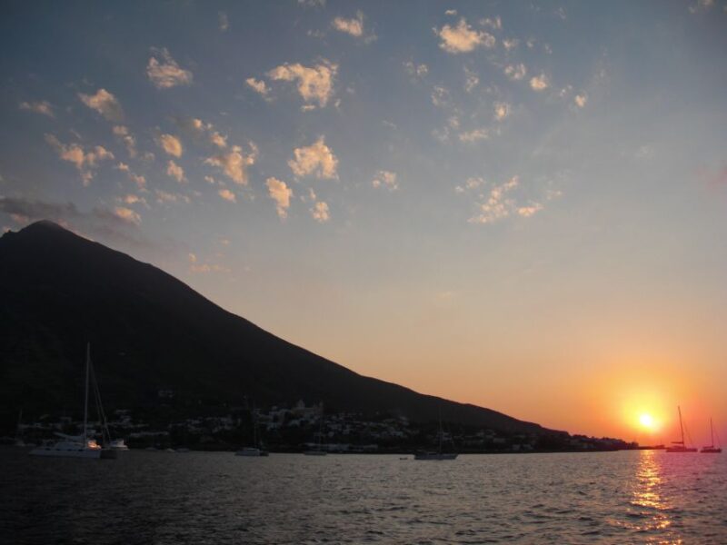 From Taormina: Chic Panarea and Stromboli Day Tour - Tour Highlights