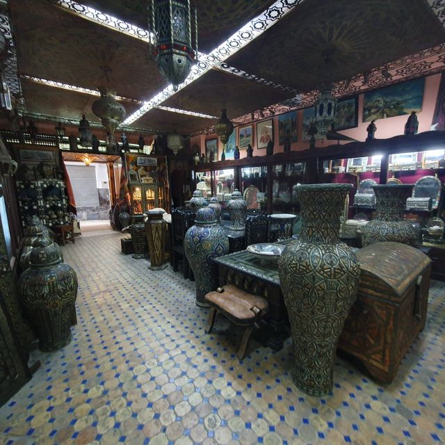 From Tarifa: Tangier Day Tour With Bazaar Shopping and Lunch - Local Guide Exploration