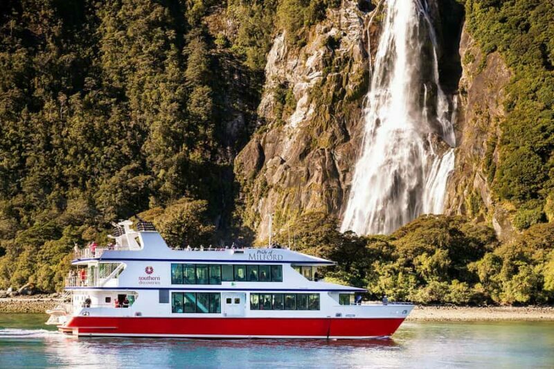 From Te Anau: Milford Sound Cruise & Glass-Roof Coach Tour - What Past Travelers Say