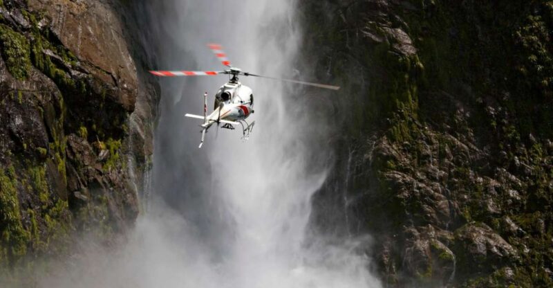 From Te Anau: Scenic Flight to Doubtful and Milford Sound - Flight Duration and Price