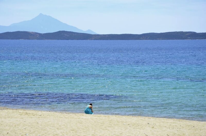 From Thessaloniki: Chalkidiki Blue Lagoon Cruise With Lunch - Pickup and Transportation