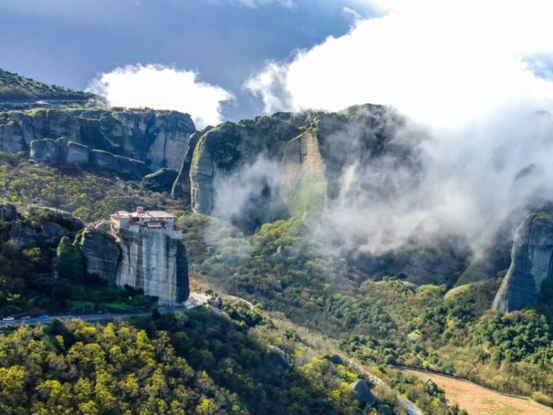 From Thessaloniki : Full-Day Bus Trip to Meteora W/ Guide - Transportation Options