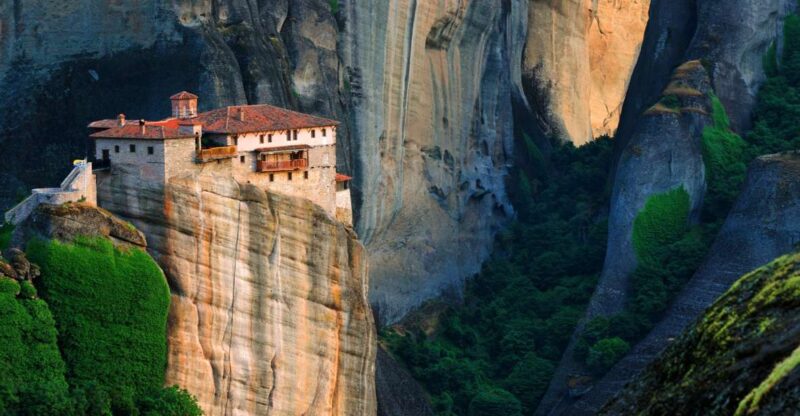From Thessaloniki: Full Day Trip to Meteora - Meteora Experience