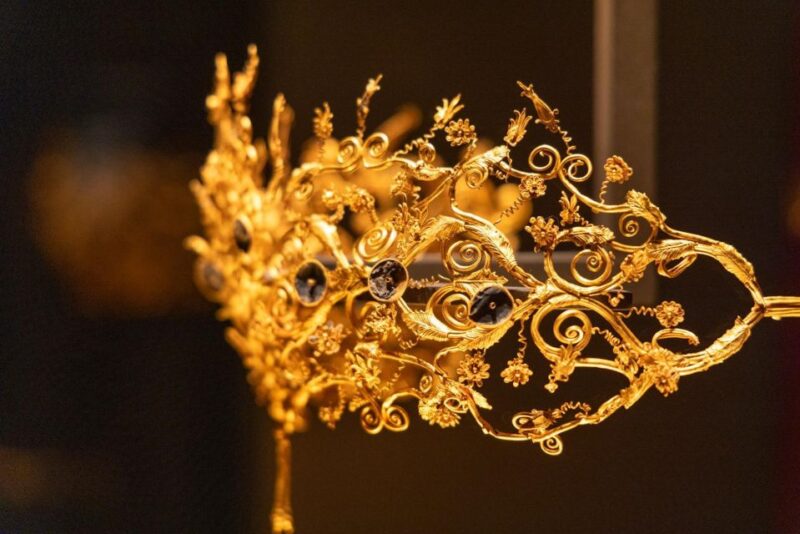From Thessaloniki: Macedonian Treasures Veria-Vergina - Included Services