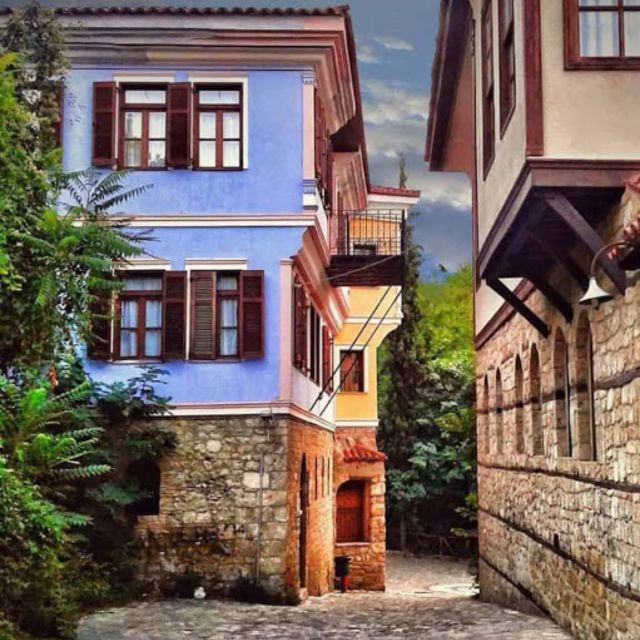 From Thessaloniki: Vergina & Veria Private Day Trip - Booking Details