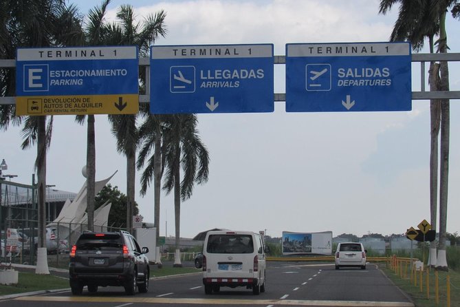 From Tocumen Intl. Airport (Pty) Private Ride to Panamá City - Included Services and Amenities