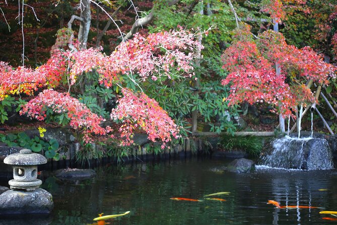 From Tokyo: Kamakura & Enoshima - One Day Trip - Group Size and Commentary