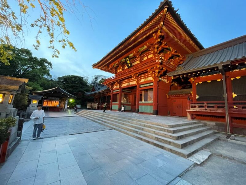 From Tokyo: Kamakura Full Day Tour With a Local Expert Guide - Tsurugaoka Hachimangu Shrine