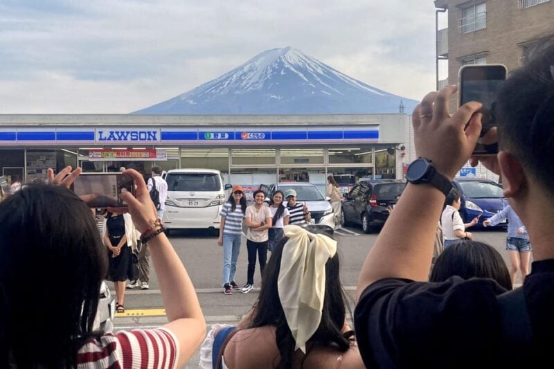 From Tokyo: Mount Fuji Day Trip With English Speaking Driver - What to Expect